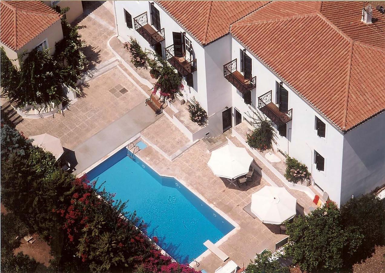 Spetses Retreat Accommodation מראה חיצוני תמונה