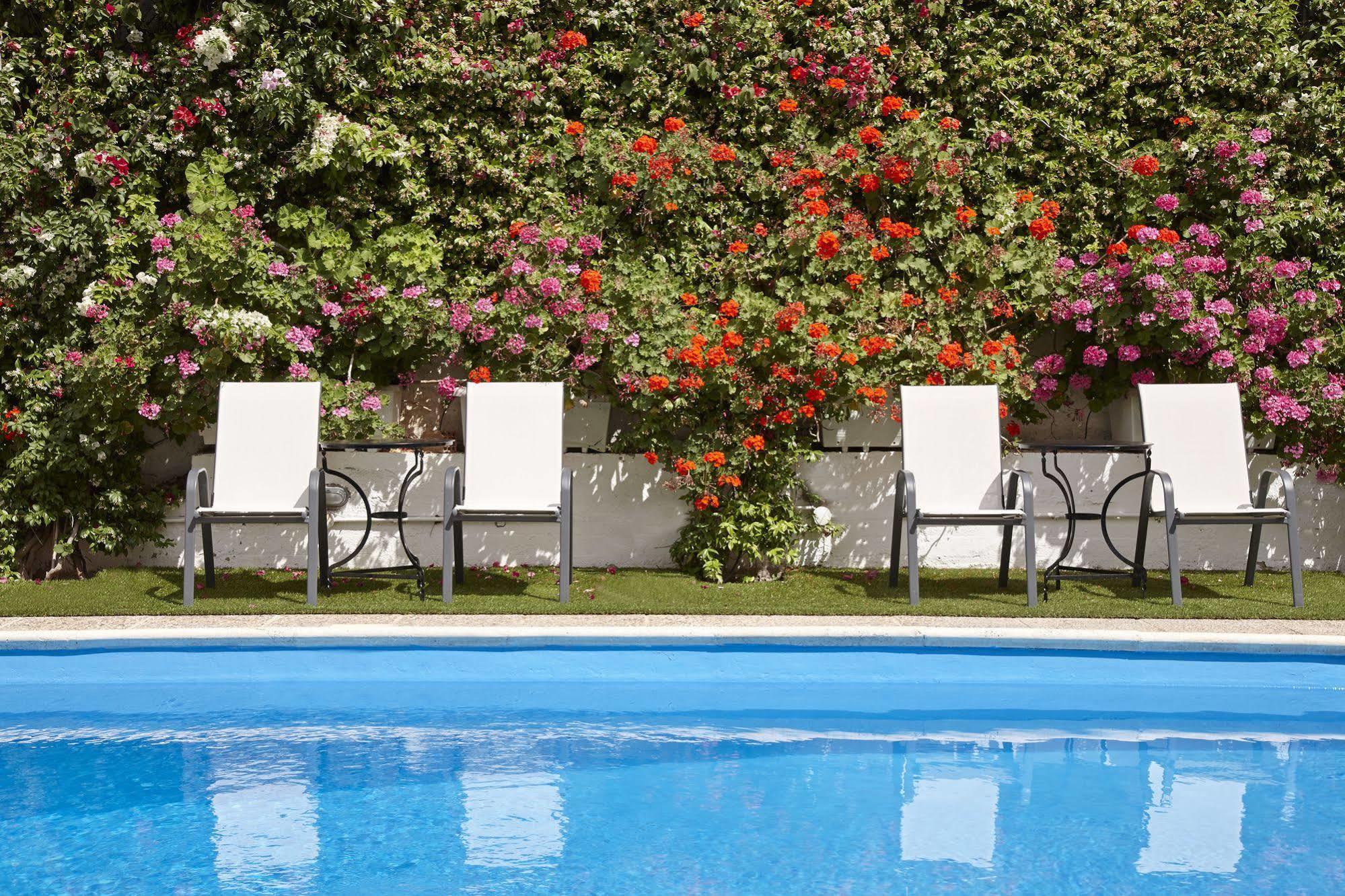 Spetses Retreat Accommodation מראה חיצוני תמונה