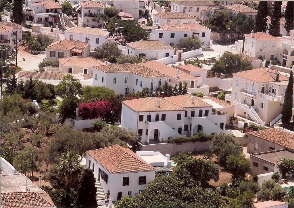 Spetses Retreat Accommodation מראה חיצוני תמונה
