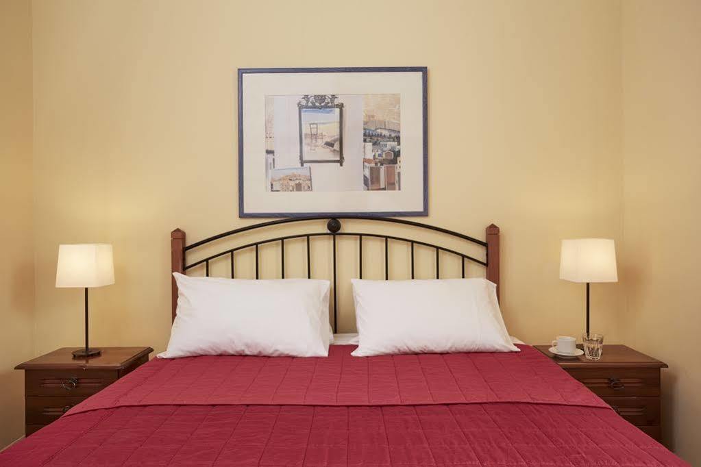 Spetses Retreat Accommodation מראה חיצוני תמונה