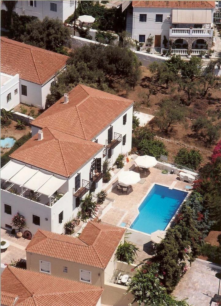 Spetses Retreat Accommodation מראה חיצוני תמונה