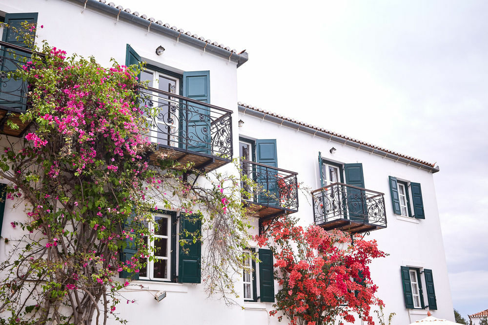 Spetses Retreat Accommodation מראה חיצוני תמונה
